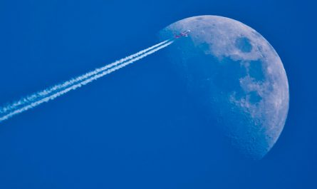 ¿Las estelas que dejan los aviones son contaminación?